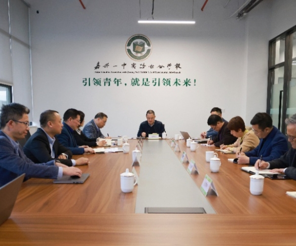 消除疑虑，，，，，，，，提升信心，，，，，，，，积极有为